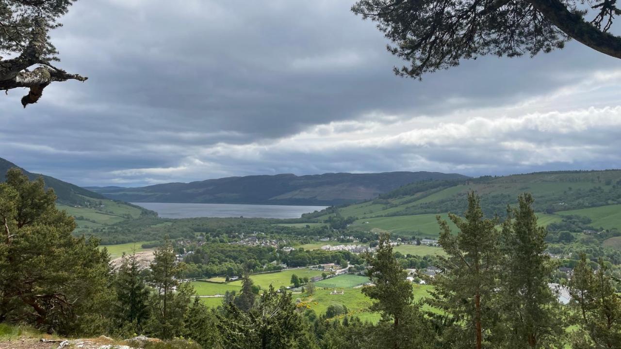 Hideaway Pod Near Loch Ness For A Tranquil Retreat Apartment Lewiston Exterior foto