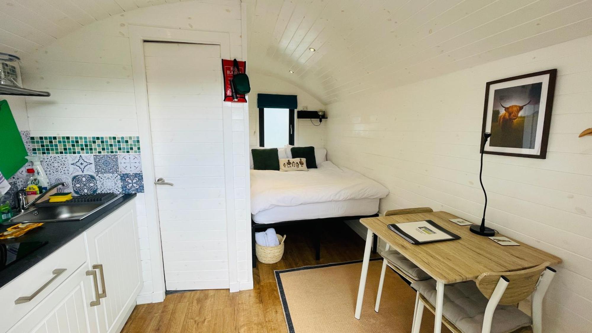 Hideaway Pod Near Loch Ness For A Tranquil Retreat Apartment Lewiston Exterior foto